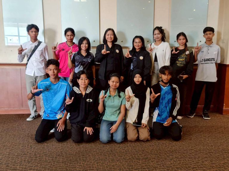 เข้าร่วมโครงการ ,,”เด็ก Gen Trang รู้เท่าทันสื่อสู่การสร้างสื่ออย่างสร้างสรรค์ ” กิจกรรมอบรมสร้างการรับรู้เกี่ยวกับการรู้เท่าทันสื่อโซเชียลในโลกยุคใหม่และเส้นทาง YouTube สู่การสร้างรายได้รุ่นที่ 2