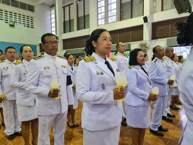 ร่วมพิธี ถวายเครื่องราชสักการะและวางพานพุ่ม จุดเทียนถวายพระพรชัยมงคล กิจกรรมเฉลิมพระเกียรติพระบาทสมเด็จพระเจ้าอยู่หัว เนื่องในโอกาสวันเฉลิมพระชนมพรรษา 28 กรกฎาคม 2569 ณ ศาลาประชาคมอำเภอกันตัง จังหวัดตรัง