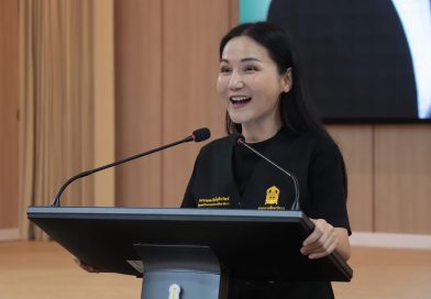 ร่วมต้อนรับรัฐมนตรีว่าการกระทรวงศึกษาธิการ